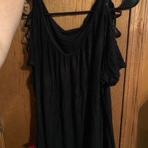 Black 3/4 sleeve top